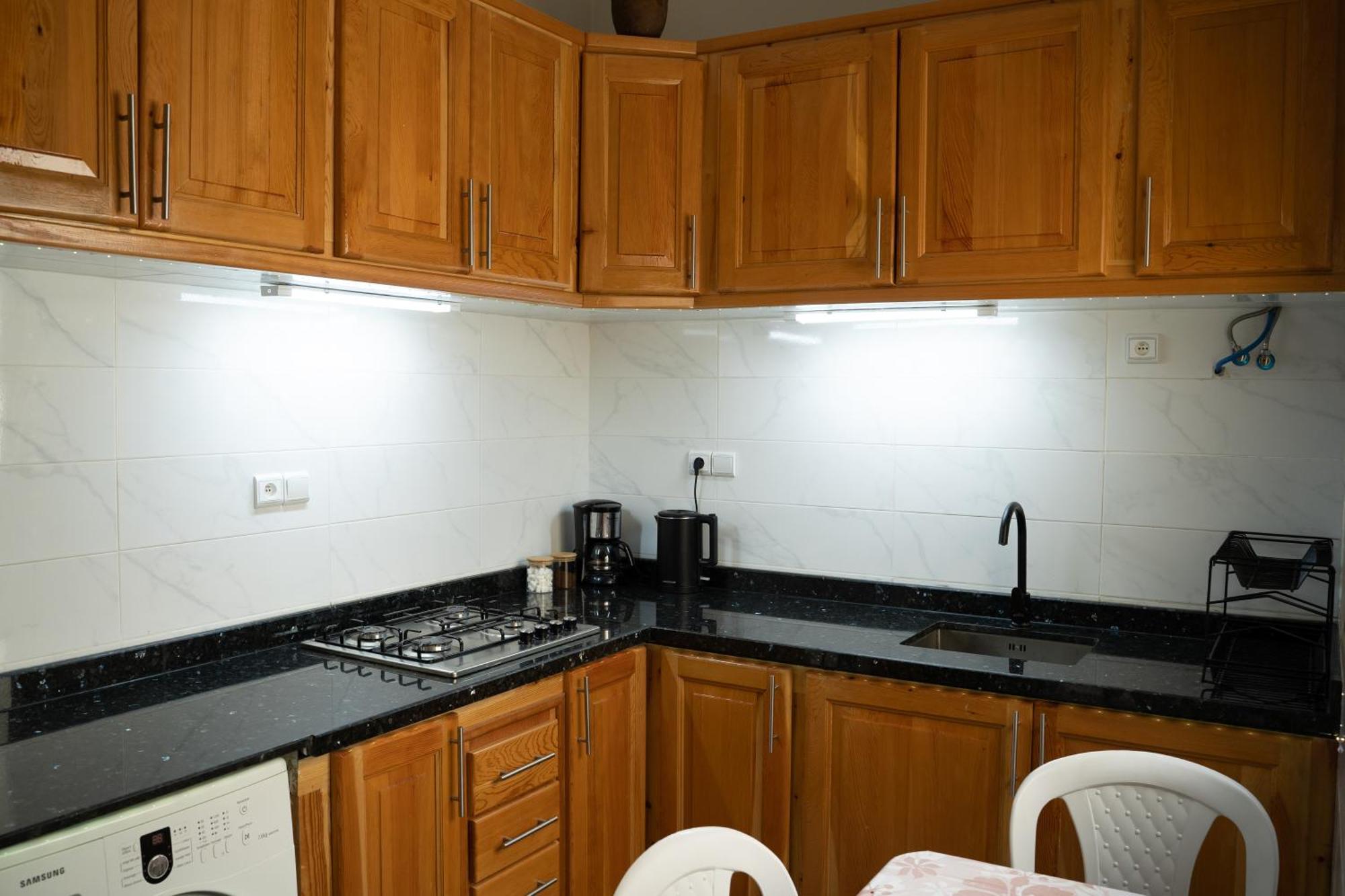 Appartement Pour Familles Миделт Екстериор снимка